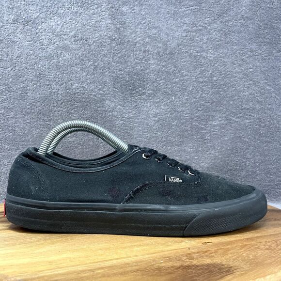 Vans Authentic Pro Triple Black Canvas Skate Shoes Sneakers Men's Size 10 - Picture 1 of 9